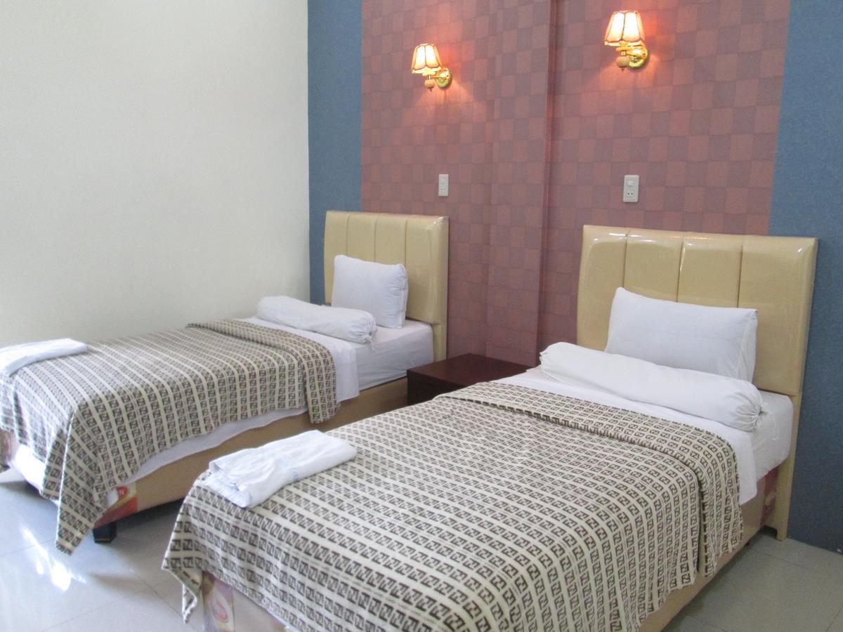 Permata Land Hotel & Resort Rantauprapat Room photo