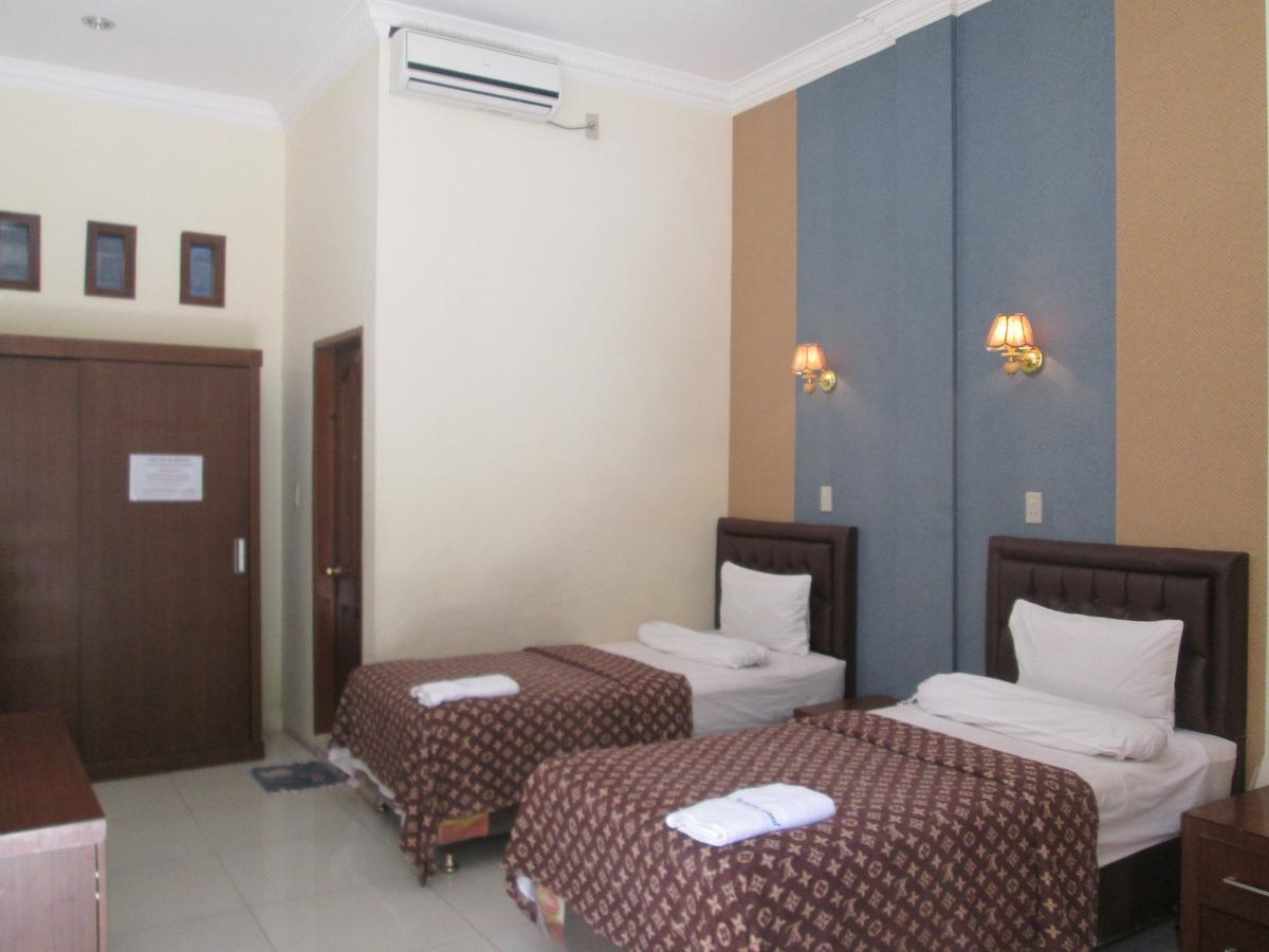 Permata Land Hotel & Resort Rantauprapat Room photo